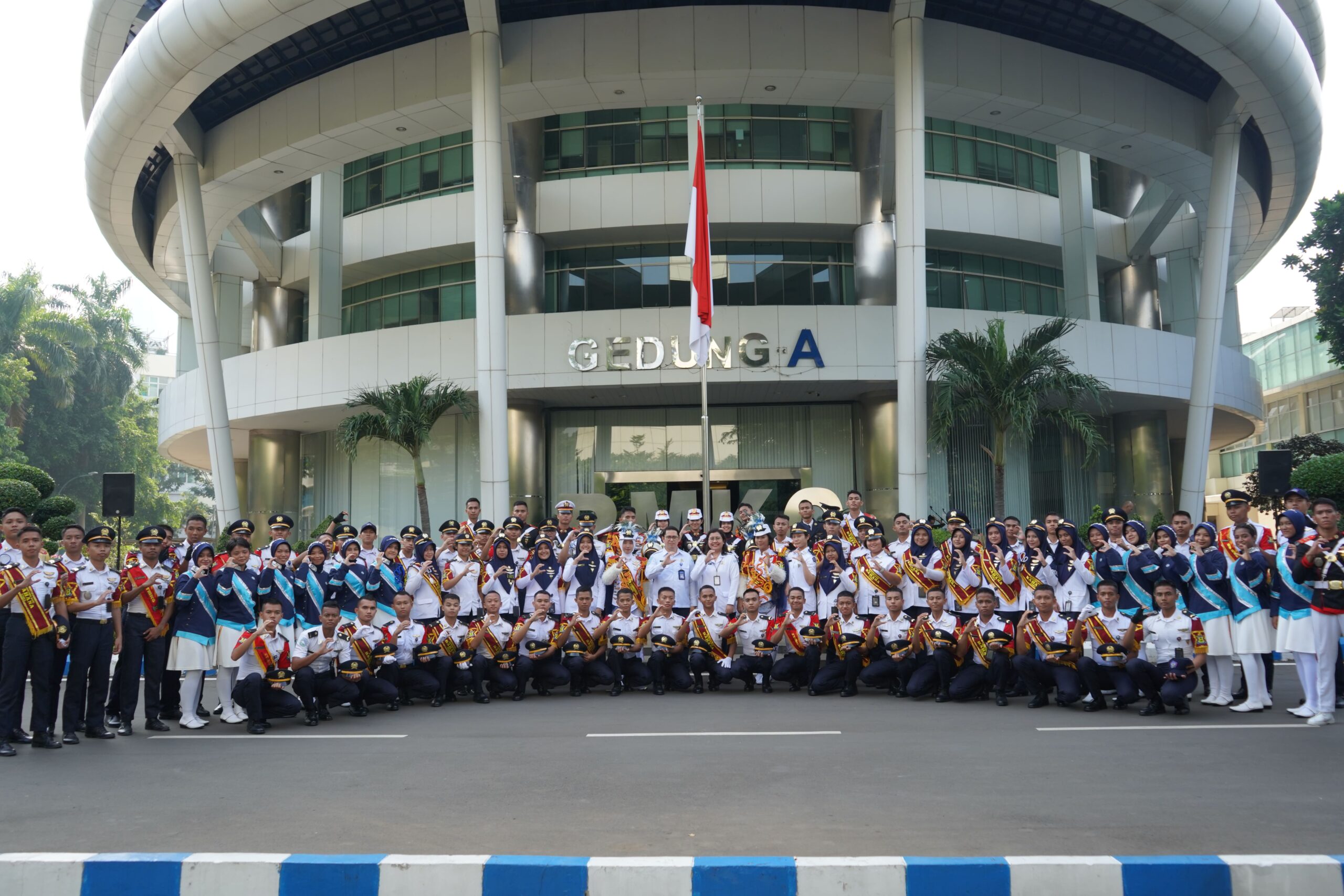 WUJUDKAN SDM ADAPTIF DAN PROFESIONAL, STMKG AMBIL BAGIAN AKTIF DALAM HMKG KE-78